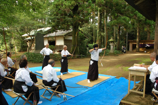 東大社弓道